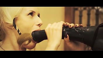 Play Legend queen opal has crazy sex with a sex slave with a rubber dick