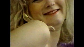 Play Blonde amateur filmed with her phone while having oral sex