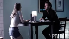 Reproduzir Petite Teen Laney Gray pega o Hardcock de Seth Gamble em ação POV quente