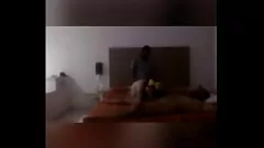Jouer Le beau-père rejoint sa femme et belle-fille pour un trio