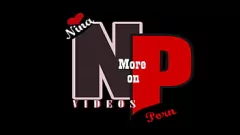 Afspelen Na massage wordt Babe vingerd in doggystyle - nat pussy neuken