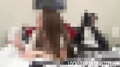 Jouer Vivez le jeu de chasteté ultime avec moi dans ce porno intense en POV femdom, mettant en vedette du bondage et des jouets.