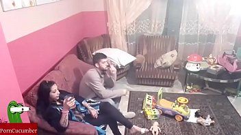 Riproduci Sto cercando film xxx con donne naturali contadine che fanno sesso come casalinghe