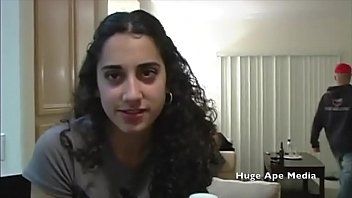 تشغيل اللعنة مع الغجر الذي يحصل على آخر قطرة من الحيوانات المنوية في الحمار